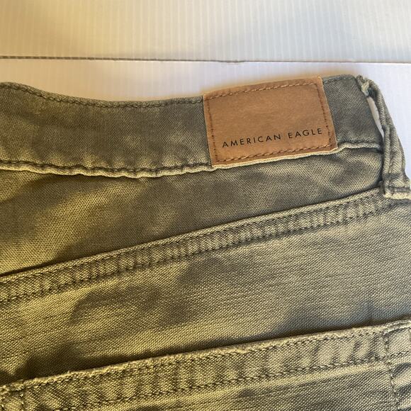 American Eagle Women’s Highest Rise Mom Shorts Sz 8 (29W) Green Y2K Festival New - Picture 5 of 8